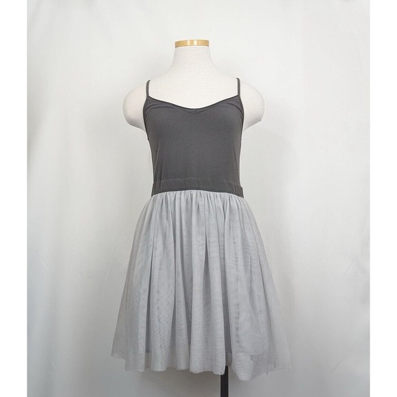 Abercrombie & Fitch Dresses & Skirts - Abercrombie & Fitch Gray Dress Tank Sleeveless Tulle Skirt Juniors M